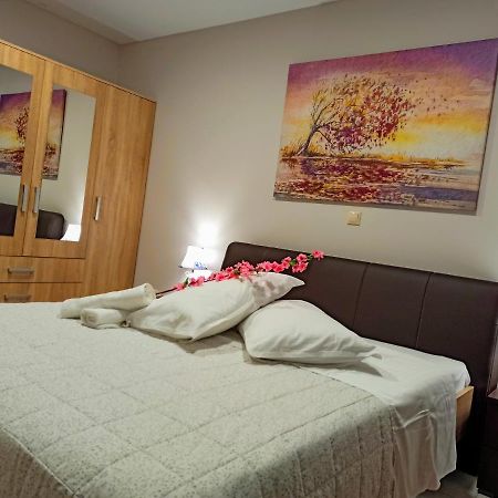 Central Square Apartment 1 Pírgos 외부 사진