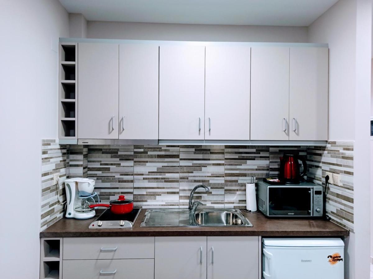 Central Square Apartment 1 Pírgos 외부 사진